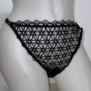 Victoria's Secret Black Floral Lace Panties Brazilian Sz XL NWT